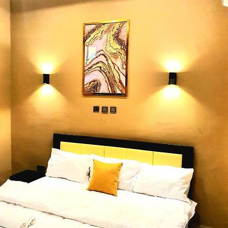 Greys House 19 Airport Hotel Abudża Zewnętrze zdjęcie