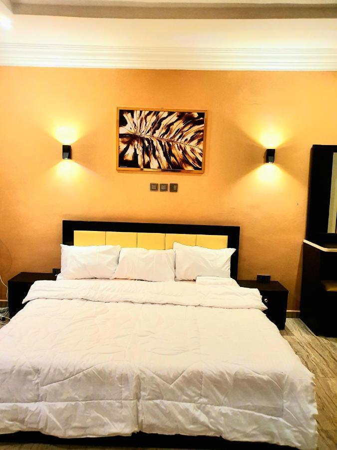 Greys House 19 Airport Hotel Abudża Zewnętrze zdjęcie