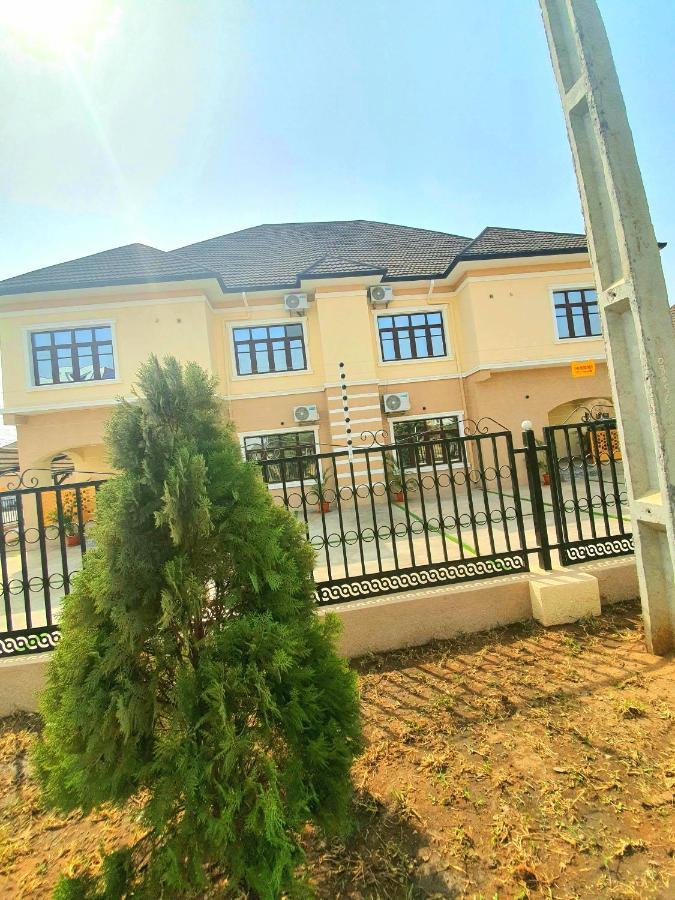 Greys House 19 Airport Hotel Abudża Zewnętrze zdjęcie